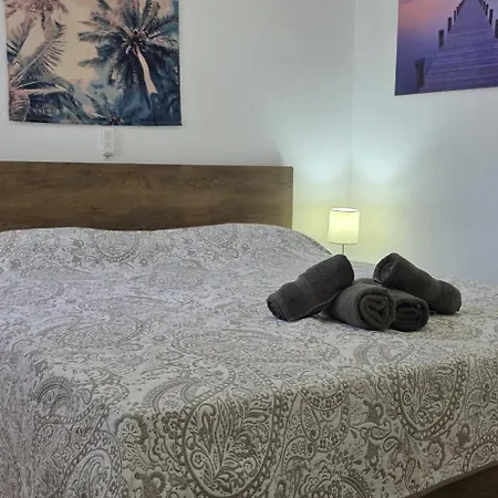 'olivera', 340m To Beach, Private Pool, On-site-service, Dog Holiday home Riumar