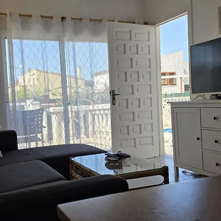 'olivera', 340m To Beach, Private Pool, On-site-service, Dog Riumar